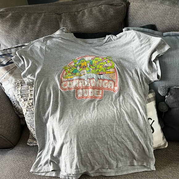 Nickelodeon Tops - Nickelodeon Gray T-Shirt with Teenage Mutant Ninja Turtles​